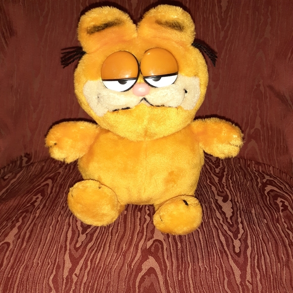 Vintage Dankin Garfield Plush Stuffed Animal 1978/1981 Sitting - Picture 1 of 9